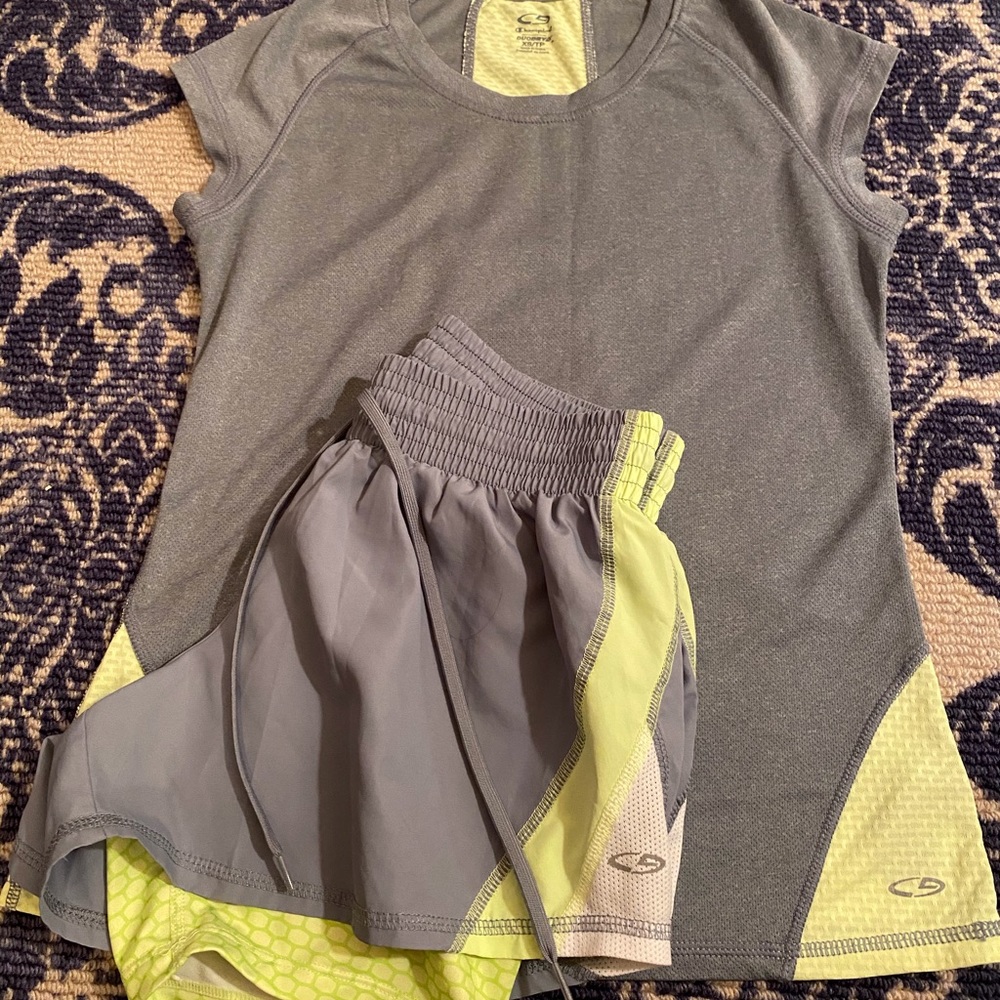 Grey and neon yellow Champion workout set